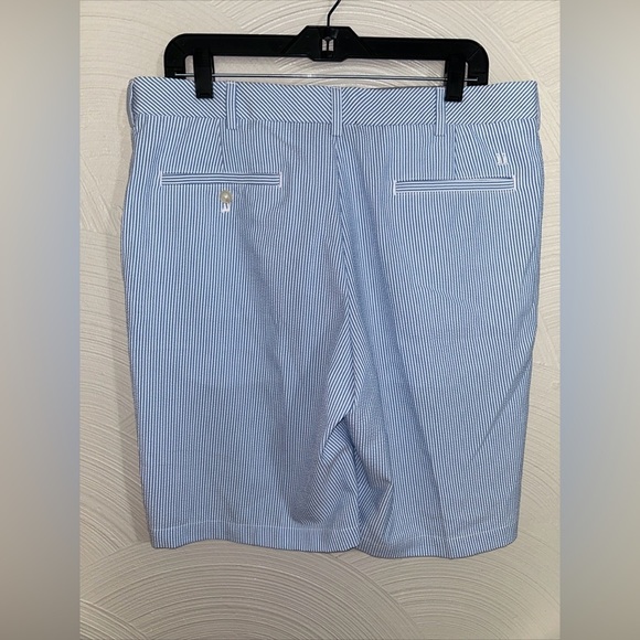 Walter Hagen 11 Golf Shorts Mens 36 Seersucker Blue Stripe Stretch Breathable - Picture 3 of 7